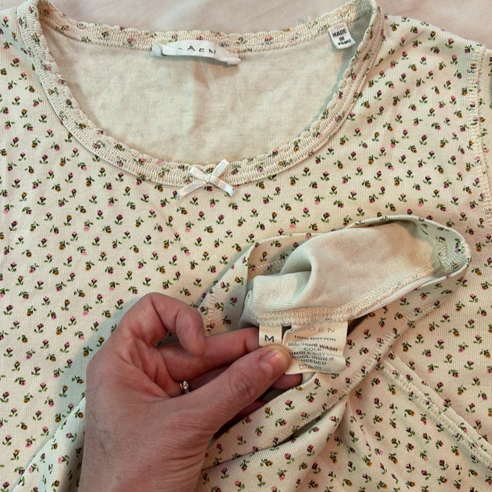 Floral Print Long Sleeve Top - Picture 5 of 17